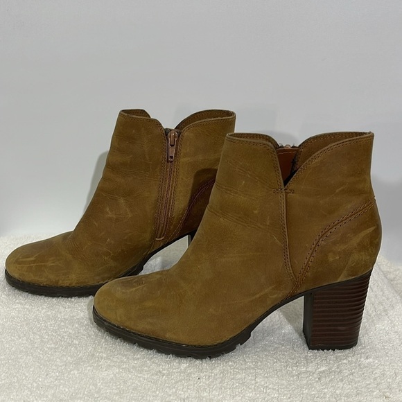 Collection by Clarks Verona Trish Tan Size 7.5 - Picture 4 of 8